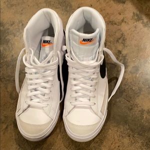 NIKE High - Top Blazers